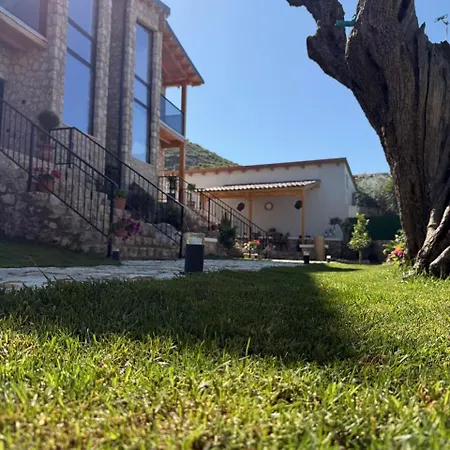 Meis Villa Dhërmi