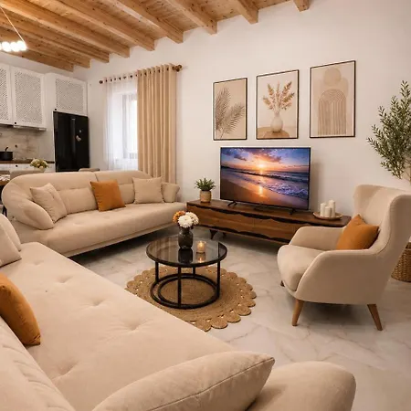 Meis Villa *