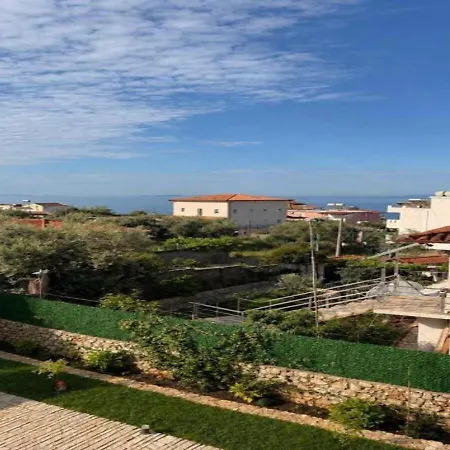 Meis Villa Dhërmi